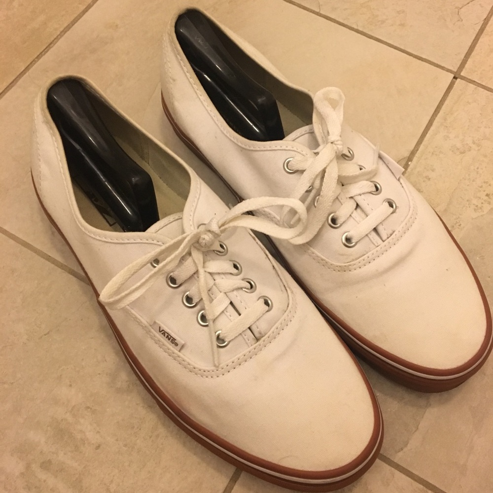 Vans White Gum Soles Men’s 11